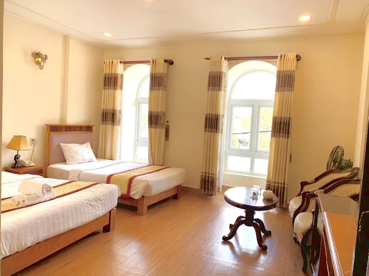 Anh Dao Hotel Dalat Exterior foto